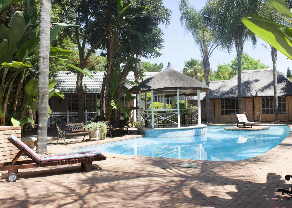 Summerview Guest Lodge Johannesburg Exterior photo